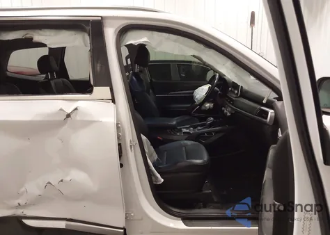 2021 Kia Telluride S z USA, uszkodzony, nr VIN 5XYP64HC9MG098819